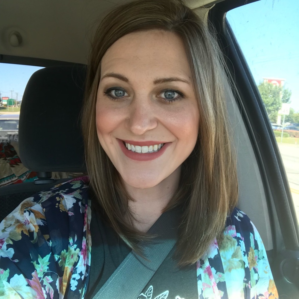 Meet your Posher, Emily